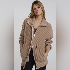 NWT VARLEY GREENFIELD JACKET